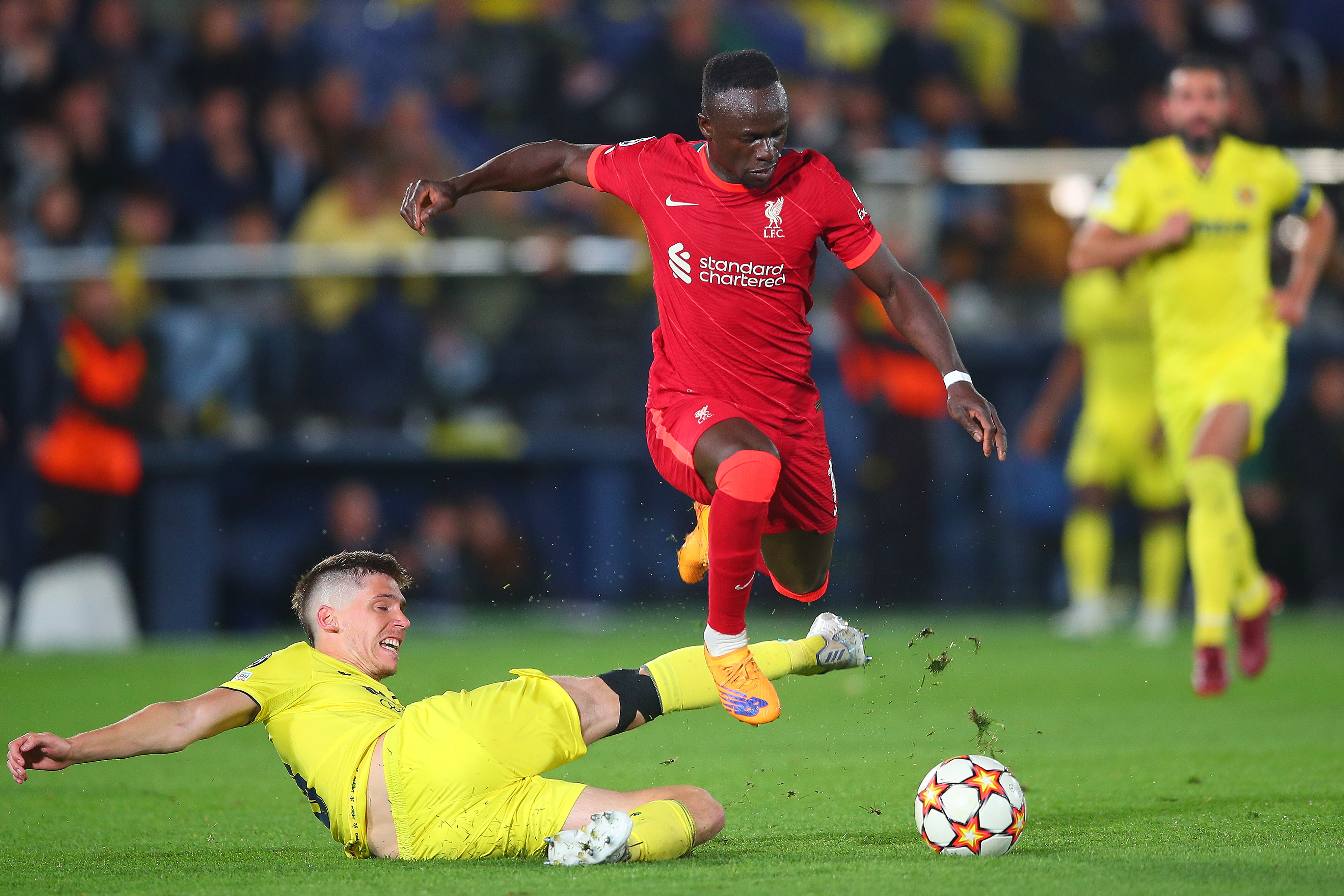 Liverpool sender Mane ud for en billig penge